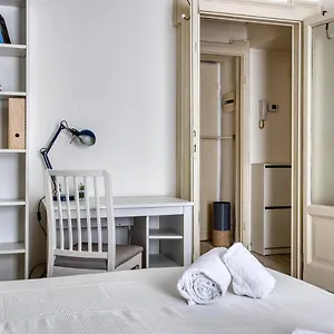 Joivy Chic 1 Bed Flat Milano